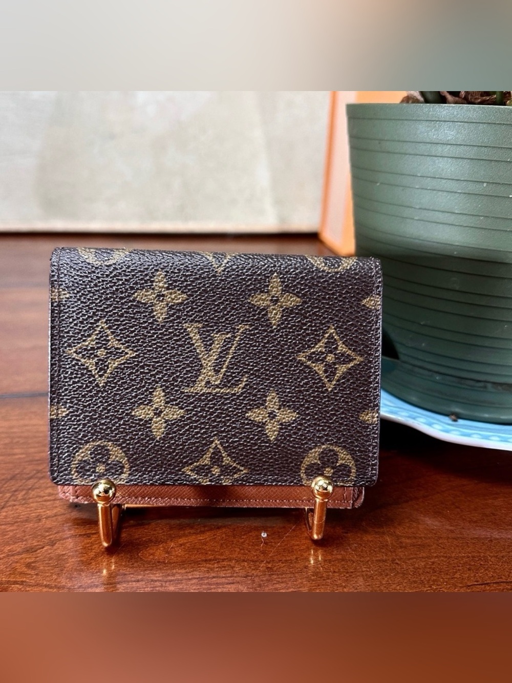 AUTHENTIC Louis Vuitton id/card holder wallet.